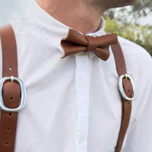 Load image into Gallery viewer, Straight Cut Leather Bowtie