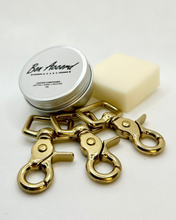 Load image into Gallery viewer, Care Kit With Trouser Clips